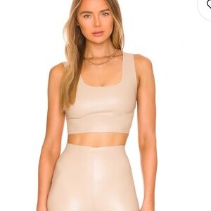 NWT Faux Leather Crop Top in Sand
Commando XS
